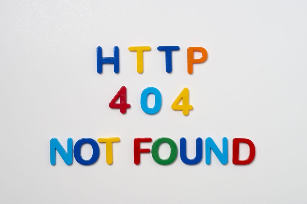 画像：「404 NOT FOUND」のエラーコード